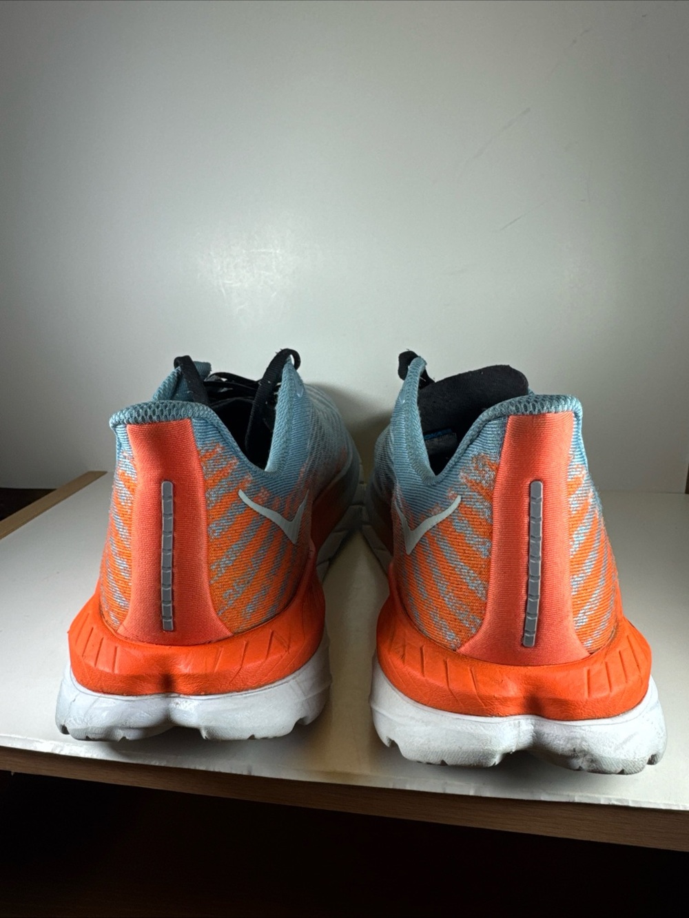 HOKA One One Mach 5 Men’s Size 10.5D Light Blue & Orange Running Shoes - Picture 5 of 12